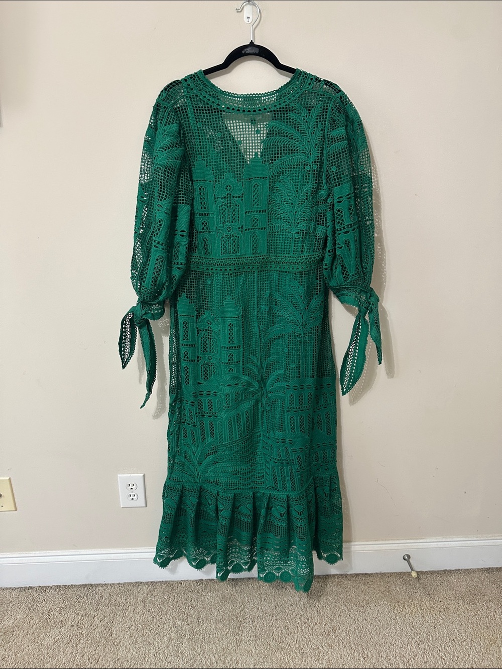 NWOT Farm Rio Green Morada Boa Guipure Dress with Slip Dress Underneath SOLD OUT - Picture 11 of 13